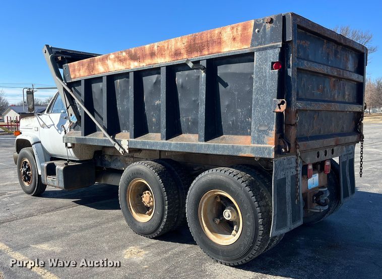 image for item LA9789 1985 Chevrolet C70  dump truck