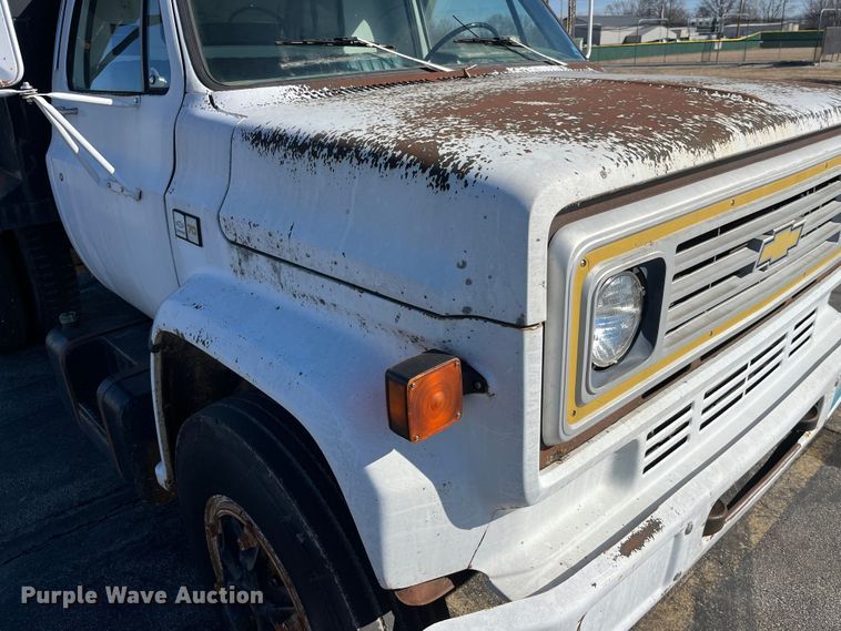image for item LA9789 1985 Chevrolet C70  dump truck