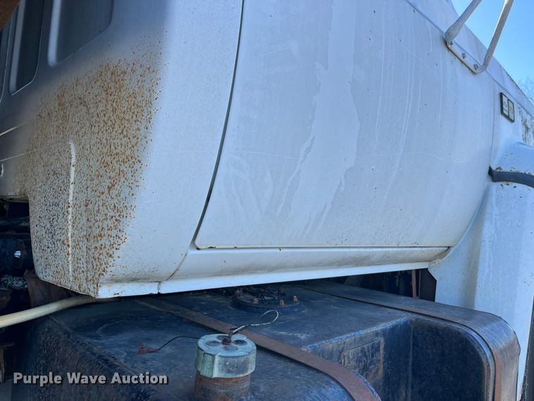 image for item LA9789 1985 Chevrolet C70  dump truck