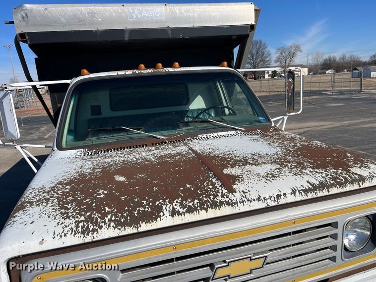 image for item LA9789 1985 Chevrolet C70  dump truck