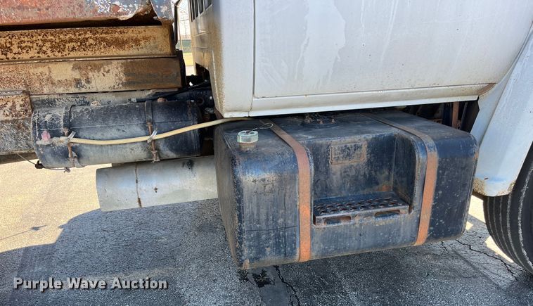 image for item LA9789 1985 Chevrolet C70  dump truck