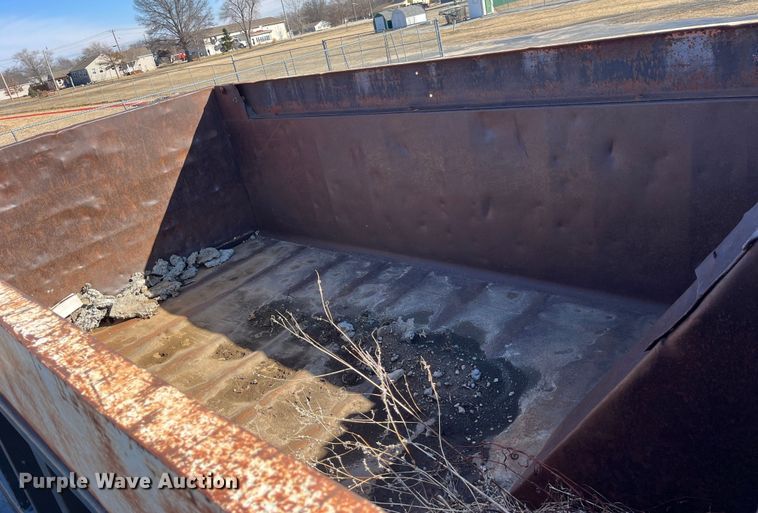 image for item LA9789 1985 Chevrolet C70  dump truck