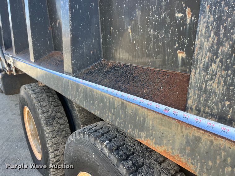 image for item LA9789 1985 Chevrolet C70  dump truck