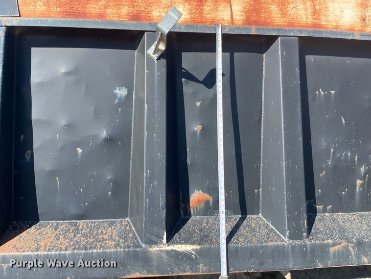 image for item LA9789 1985 Chevrolet C70  dump truck