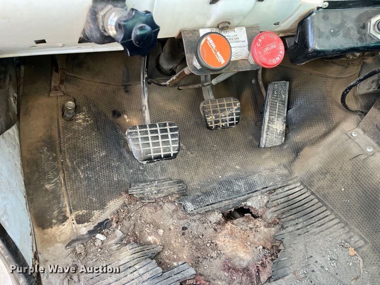 image for item LA9789 1985 Chevrolet C70  dump truck