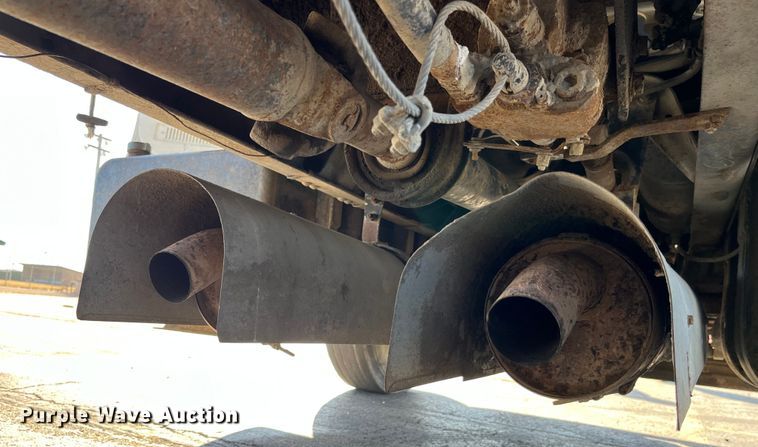 image for item LA9789 1985 Chevrolet C70  dump truck