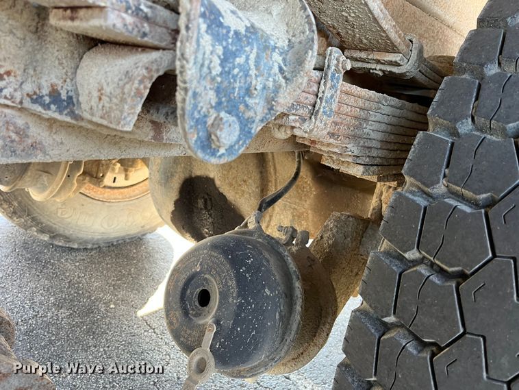 image for item LA9789 1985 Chevrolet C70  dump truck