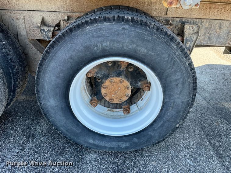 image for item LA9789 1985 Chevrolet C70  dump truck