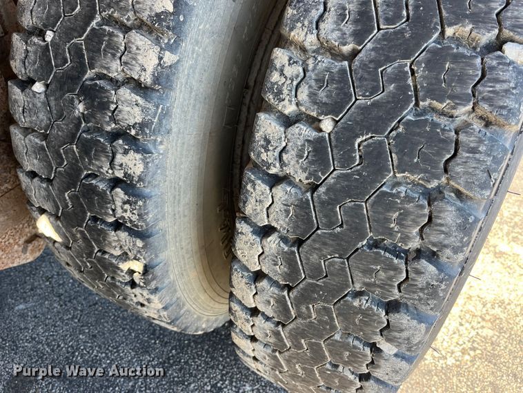 image for item LA9789 1985 Chevrolet C70  dump truck