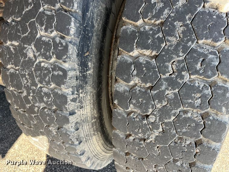 image for item LA9789 1985 Chevrolet C70  dump truck