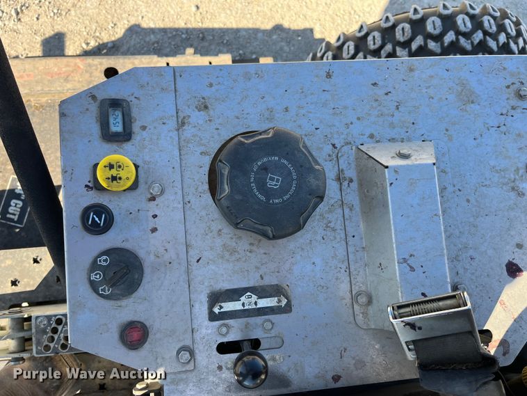 image for item LA9790 Dixie Chopper  ZTR lawn mower