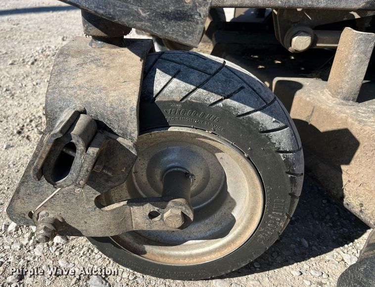 image for item LA9790 Dixie Chopper  ZTR lawn mower