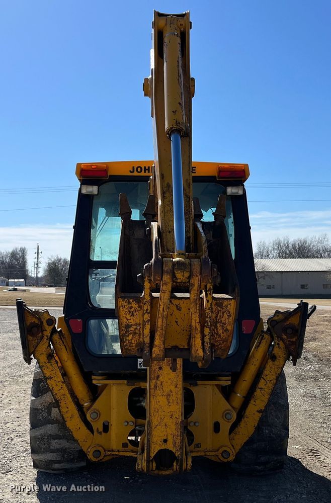 image for item LA9791 1992 John Deere 310D  backhoe
