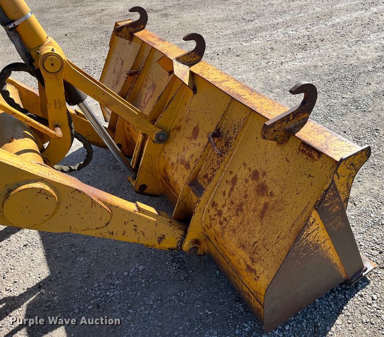 image for item LA9791 1992 John Deere 310D  backhoe