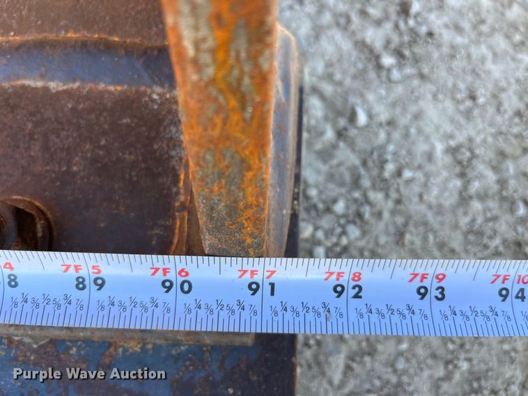 image for item LA9791 1992 John Deere 310D  backhoe