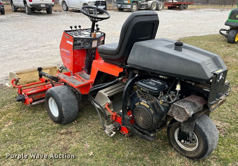 image for item LA9801 Jacobsen Greens King IV  reel mower