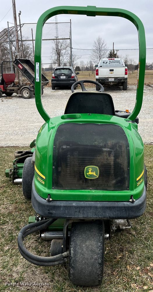 image for item LA9802 John Deere 2500B  reel mower