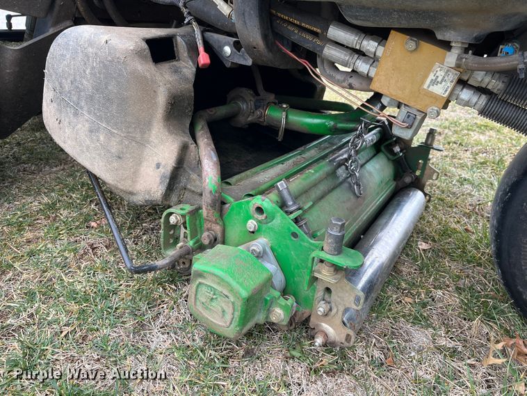 image for item LA9802 John Deere 2500B  reel mower