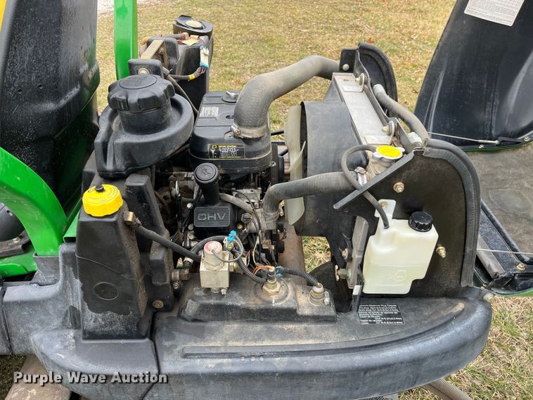 image for item LA9802 John Deere 2500B  reel mower