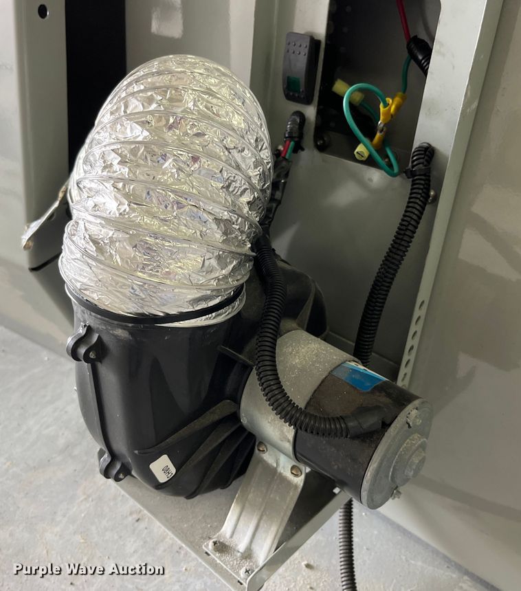 image for item LA9813 Bob Barker Van Cell  prisoner transport kit