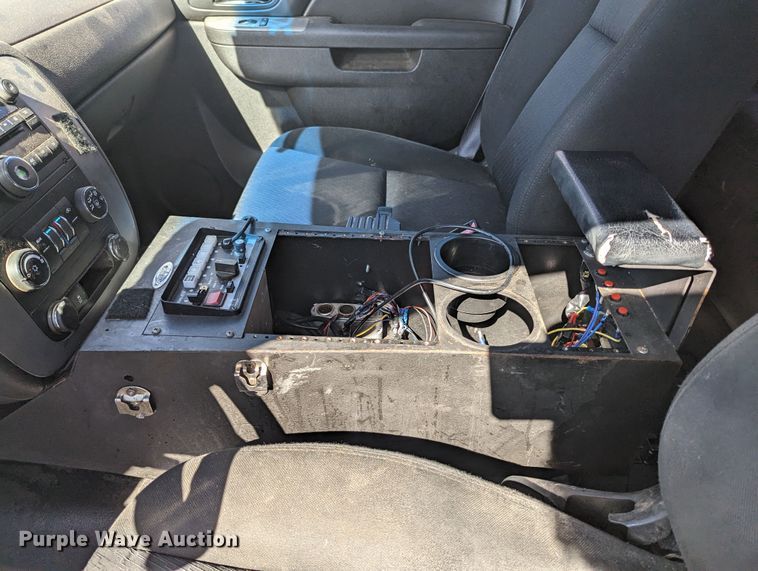 image for item LF9646 2014 Chevrolet Tahoe Police  SUV