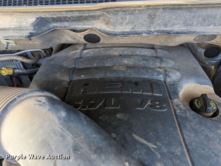 image for item LF9647 2015 Dodge Ram 1500  Crew Cab pickup truck