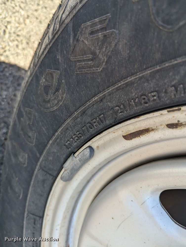 image for item LF9647 2015 Dodge Ram 1500  Crew Cab pickup truck