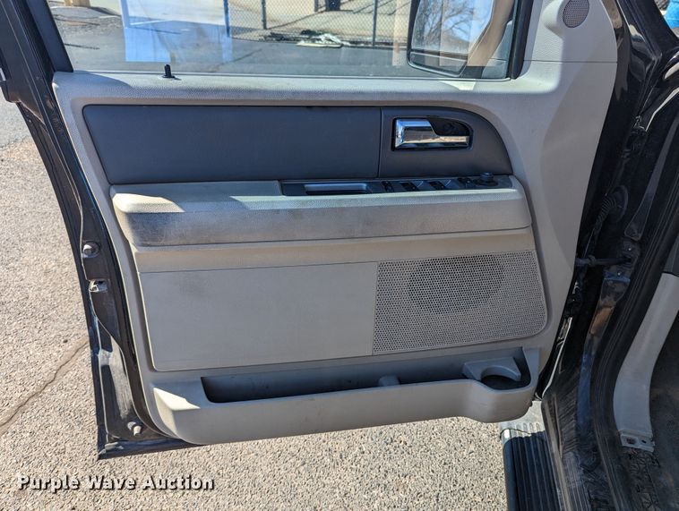 image for item LF9648 2010 Ford Expedition  SUV