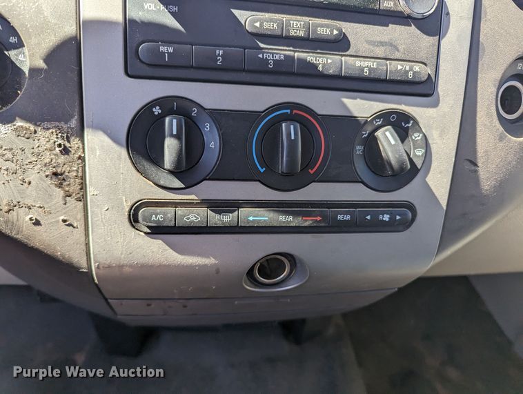 image for item LF9648 2010 Ford Expedition  SUV