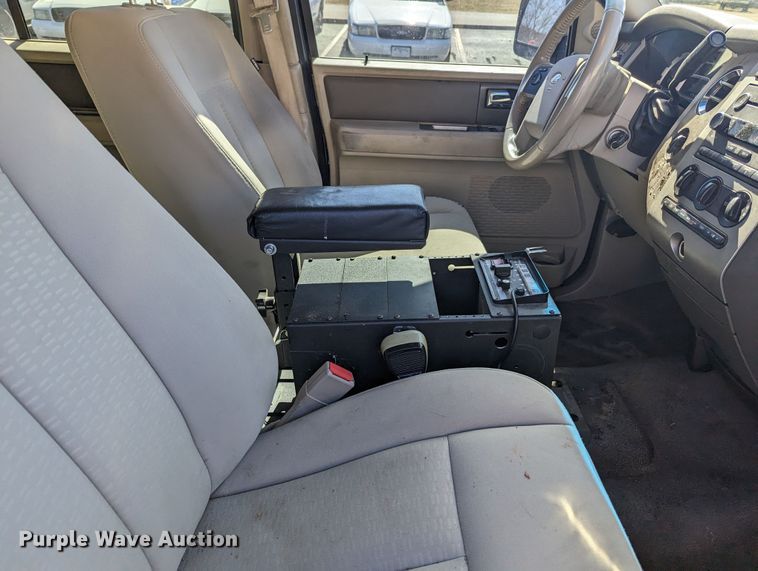 image for item LF9648 2010 Ford Expedition  SUV