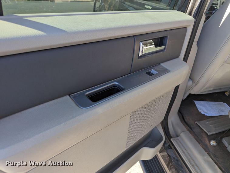 image for item LF9648 2010 Ford Expedition  SUV