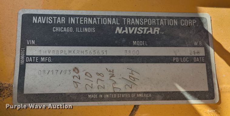 image for item LF9649 1994 International 3800  inmate transport bus