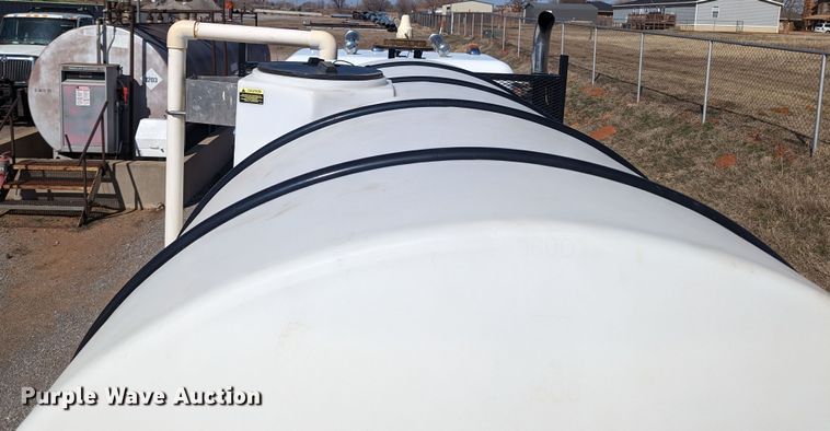 image for item LF9651 1994 Freightliner  flatbed truck