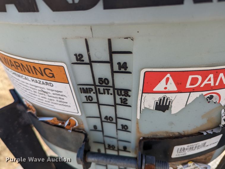 image for item LF9651 1994 Freightliner  flatbed truck