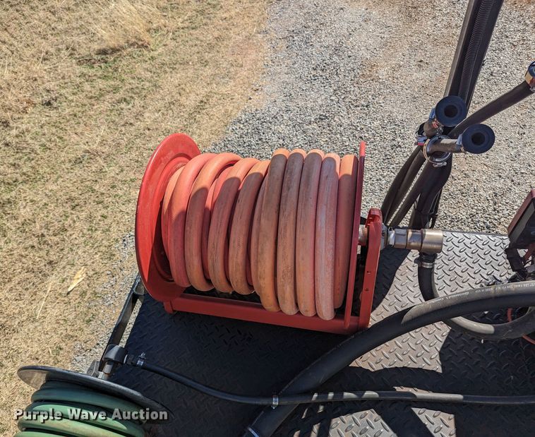 image for item LF9651 1994 Freightliner  flatbed truck