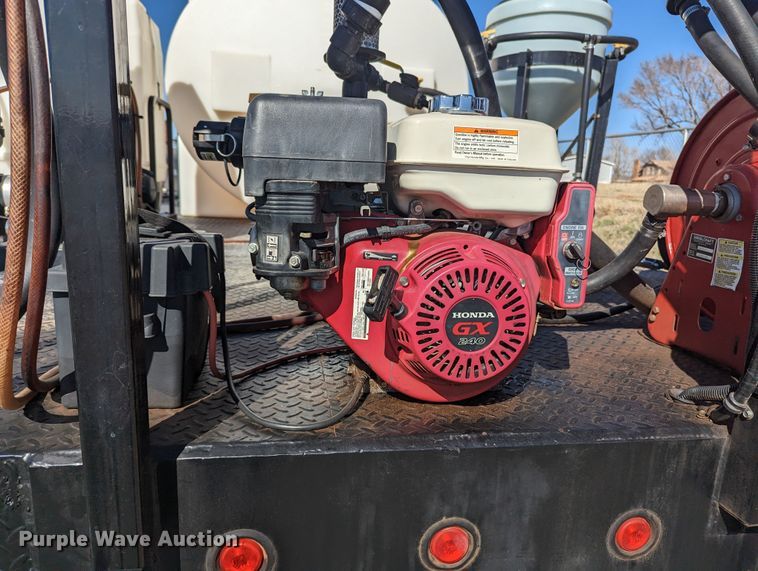 image for item LF9651 1994 Freightliner  flatbed truck