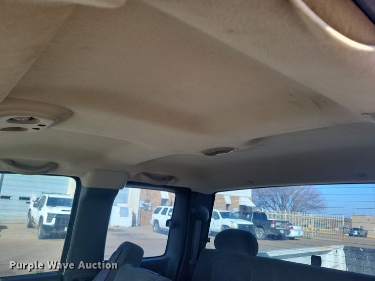 image for item LG9523 2003 Chevrolet Silverado 1500  Ext. Cab pickup truck