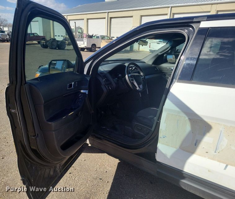 image for item LG9524 2014 Ford Explorer Police Interceptor  SUV