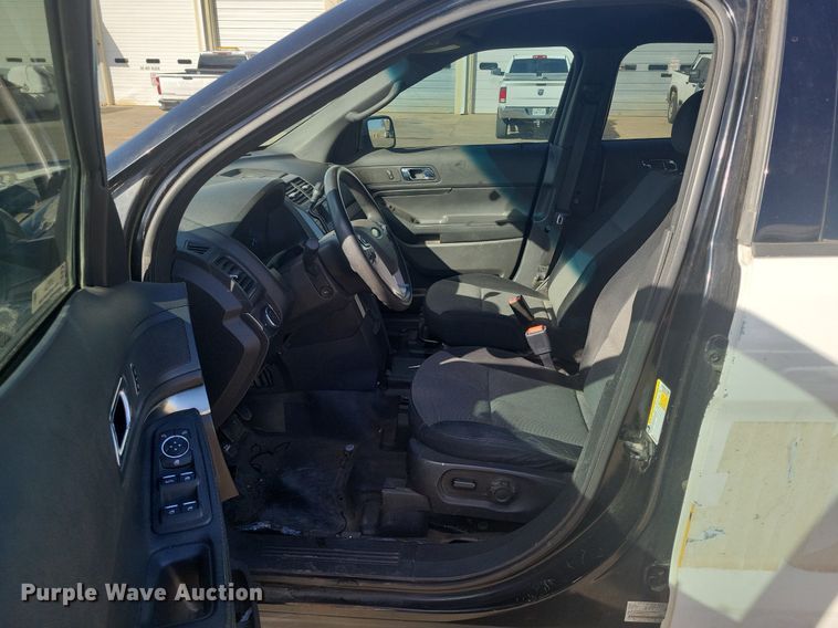 image for item LG9524 2014 Ford Explorer Police Interceptor  SUV