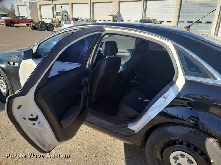 image for item LG9525 2011 Chevrolet Caprice Police