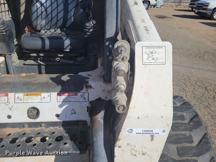 image for item LG9526 2008 Bobcat S250  skid steer loader
