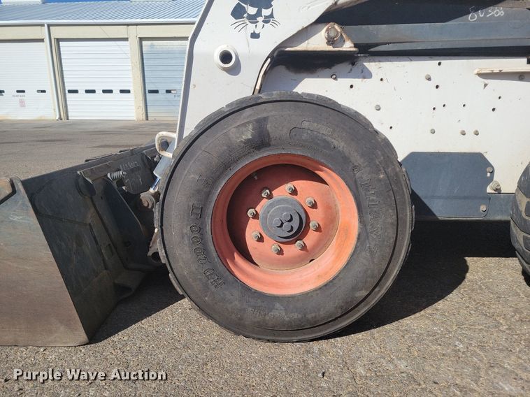image for item LG9526 2008 Bobcat S250  skid steer loader