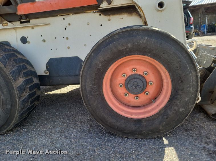 image for item LG9526 2008 Bobcat S250  skid steer loader