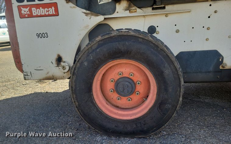 image for item LG9526 2008 Bobcat S250  skid steer loader