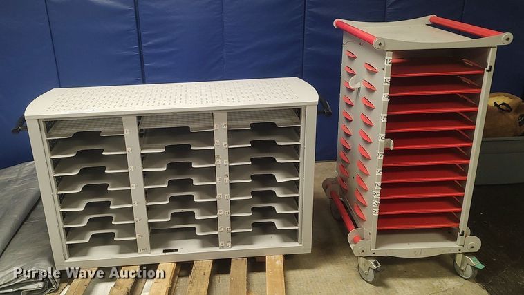 image for item LG9556 (2) charging stations