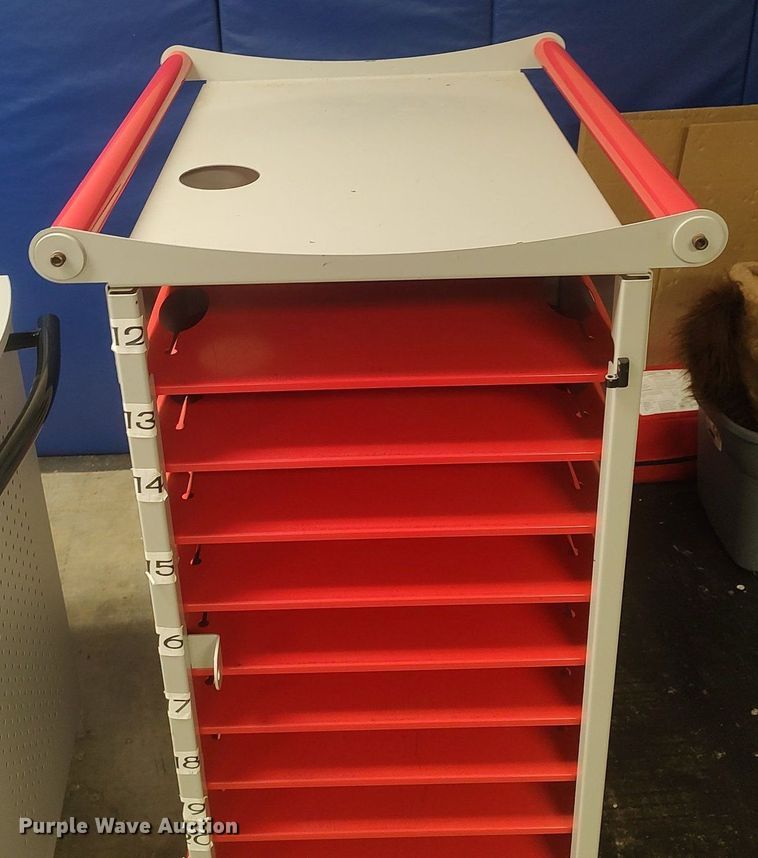 image for item LG9556 (2) charging stations