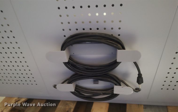 image for item LG9556 (2) charging stations