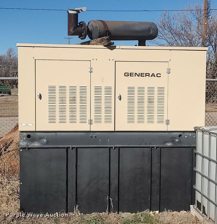image for item LG9562 1999 Generac 99A03033-S  generator