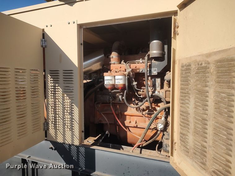 image for item LG9562 1999 Generac 99A03033-S  generator