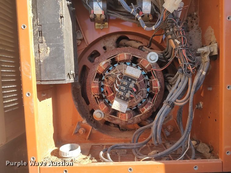 image for item LG9562 1999 Generac 99A03033-S  generator